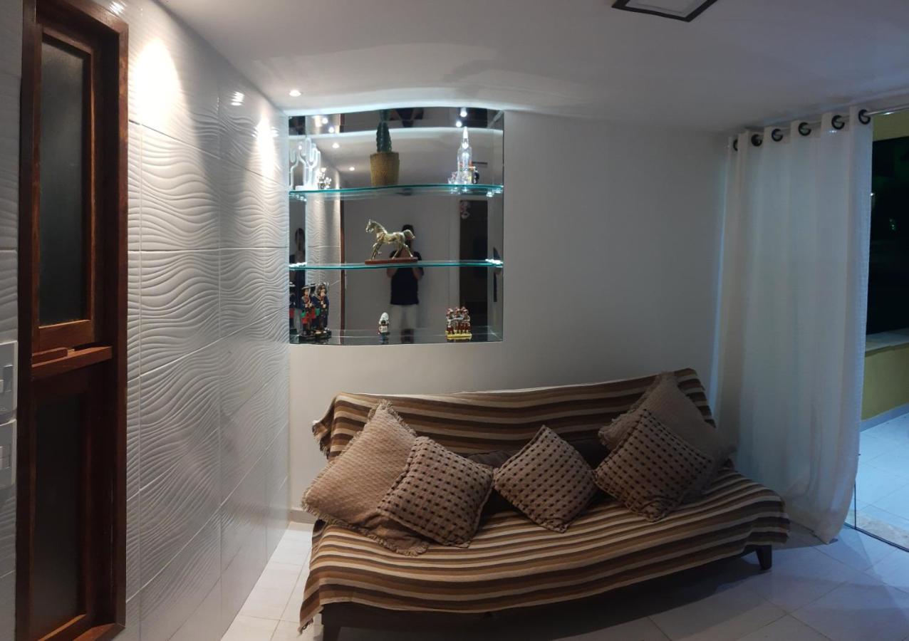 Winterville Flat 708 Gravata  Luaran gambar