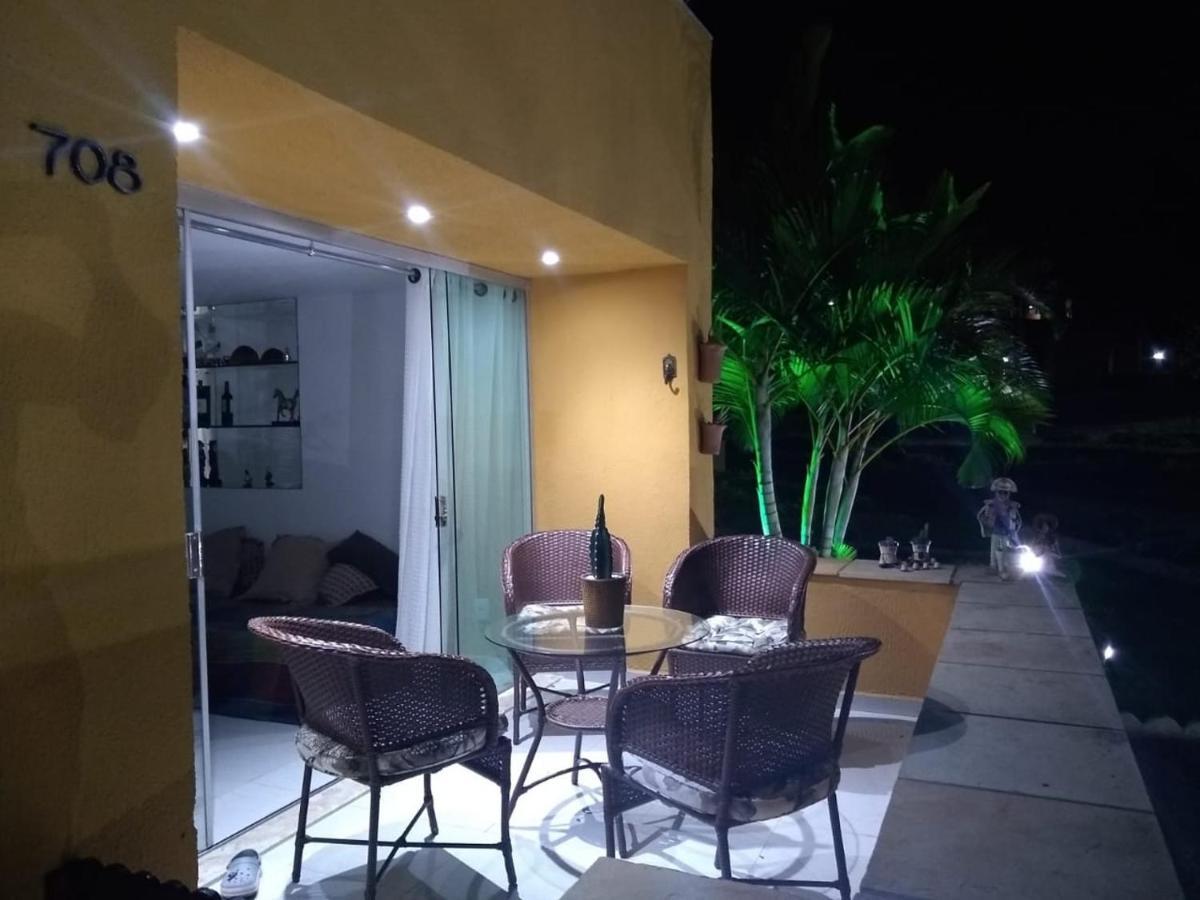 Winterville Flat 708 Gravata  Luaran gambar
