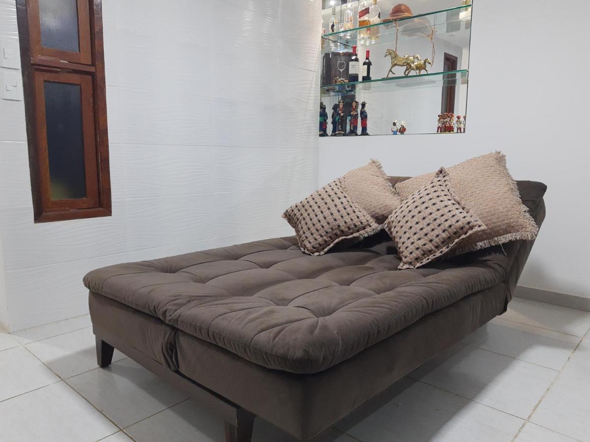 Winterville Flat 708 Gravata  Luaran gambar