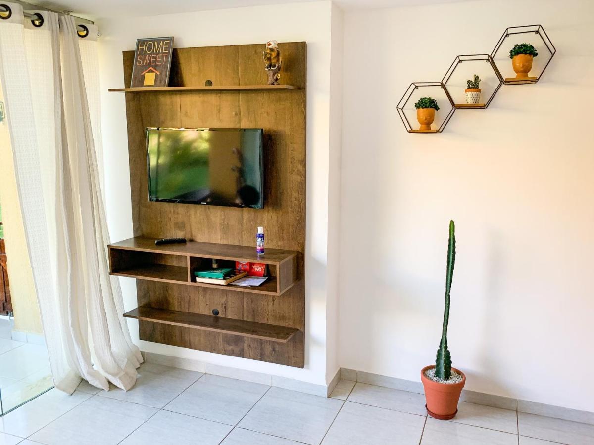 Winterville Flat 708 Gravata  Luaran gambar